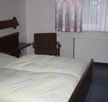 Hotel-gasthaus Burmester ハイデナウ